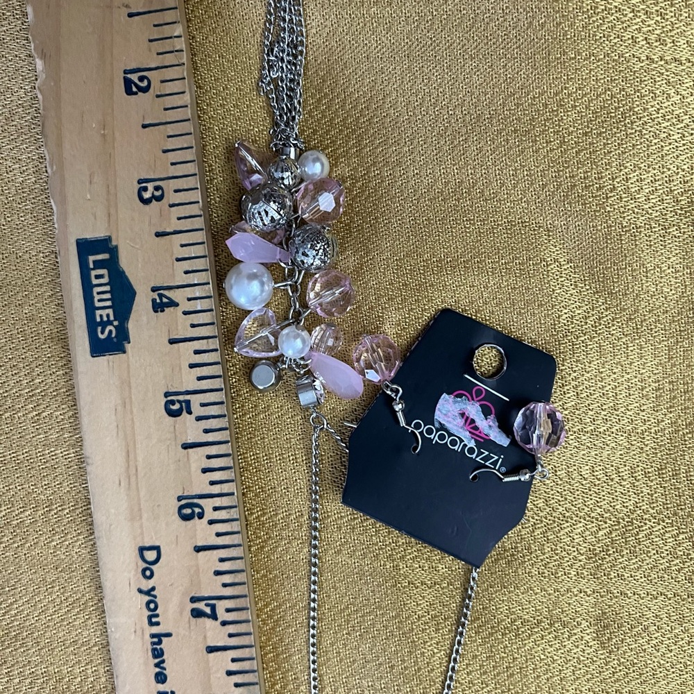 🎁3/$13.00🎁Paparazzi set of earrings andNecklace.Buy 2 more you only pay $13.00 - Picture 4 of 6
